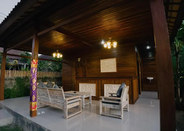 Sunset Star Huts Nusa Lembongan
