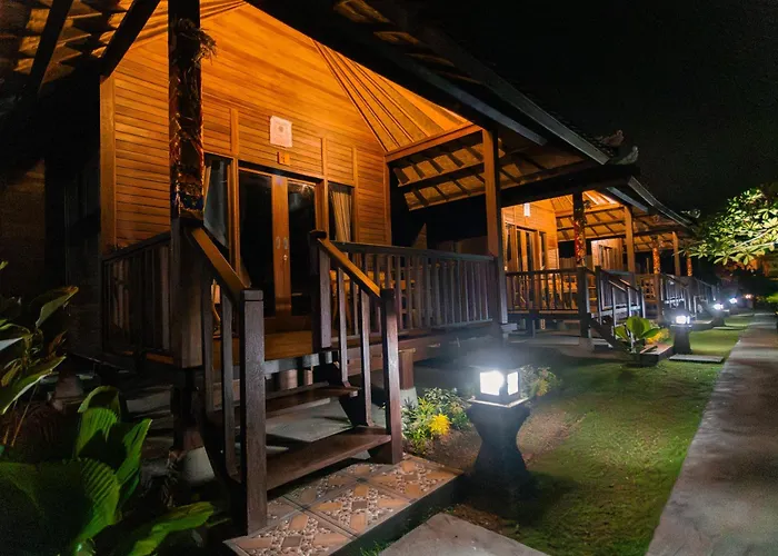 Sunset Star Huts Gasthof Nusa Lembongan